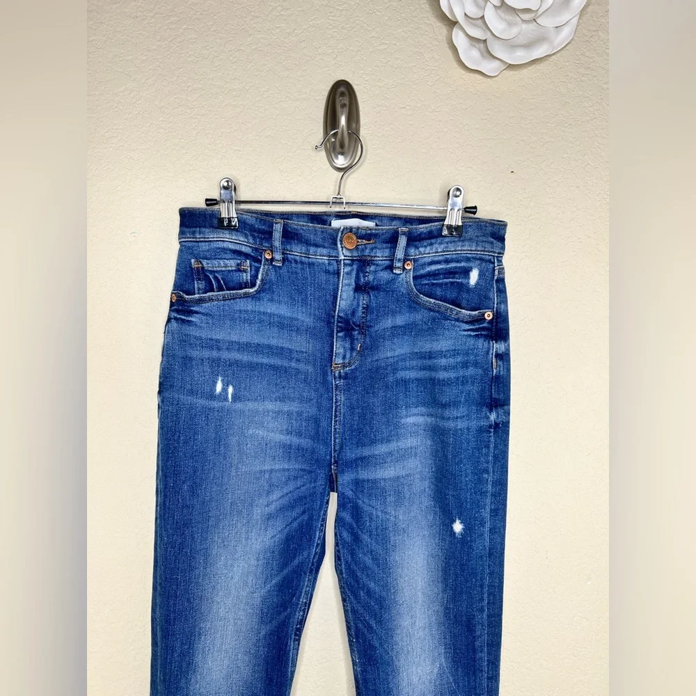 NTM: LOFT High Rise Straight Crop Jeans Medium Wash Distressed Raw Hem Size 27 - Picture 3 of 16